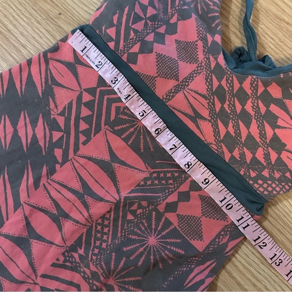 Patagonia women’s XS halter dress tribal coral built in bra - Picture 7 of 8